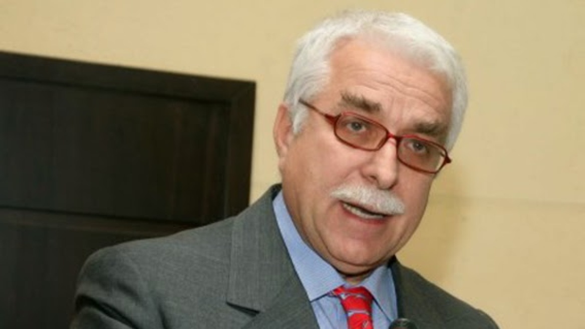 O Γιαννόπουλος προσφεύγει στη δικαιοσύνη για την εκδίωξή του από το ΚΕΕΛΠΝΟ
